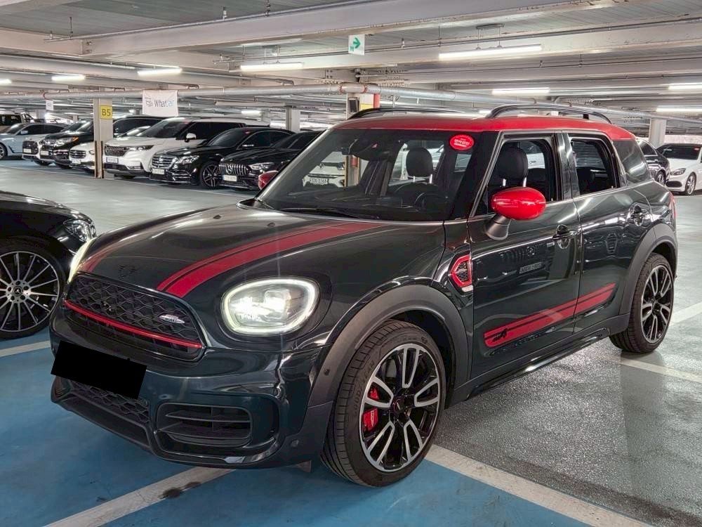 2023 MINI Countryman JCW